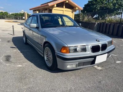BMW 3 SERIES - 1