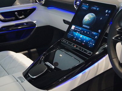 صورة مصغرة 28 لـ 2025 Mercedes-BENZ GT AMG