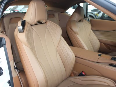 صورة 16 لـ 2025 Lexus LC CONVERTIBLE