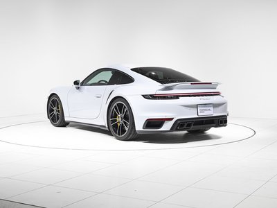 PORSCHE 911 - 8