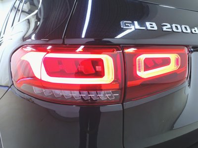 MERCEDES-BENZ GLB - 5
