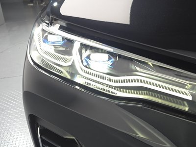 BMW X7 - 9