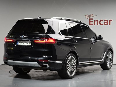 BMW X7 - 3