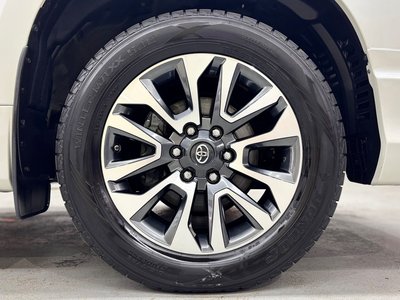صورة مصغرة 28 لـ 2022 Toyota LAND CRUISER PRADO