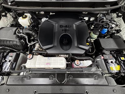 صورة مصغرة 12 لـ 2022 Toyota LAND CRUISER PRADO