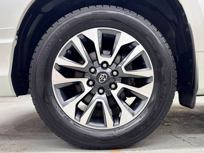 صورة مصغرة 31 لـ 2022 Toyota LAND CRUISER PRADO
