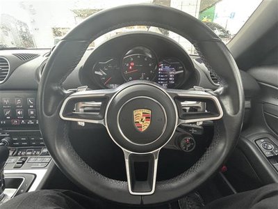 صورة 13 لـ 2021 Porsche 718