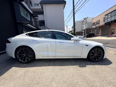 2020 Tesla MODEL S — фото 16