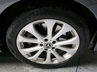 MERCEDES-BENZ E-CLASS - 6