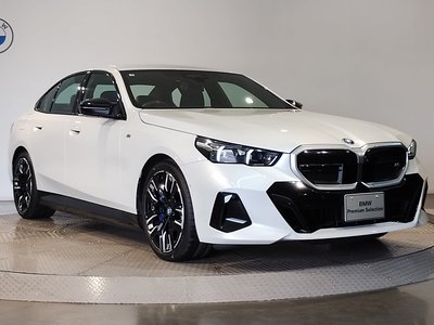 صورة 6 لـ 2025 BMW I5