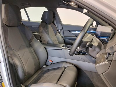 2025 BMW I5 — миниатюра 49