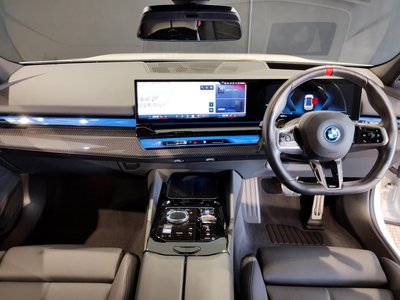 2025 BMW I5 — миниатюра 34