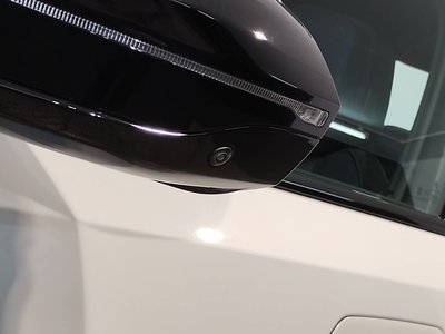 صورة مصغرة 69 لـ 2025 BMW I5