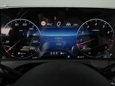 MERCEDES-BENZ E-CLASS - 8