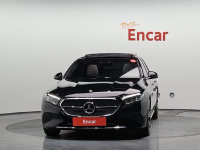 MERCEDES-BENZ E-CLASS - 2