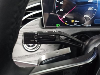 MERCEDES-BENZ E-CLASS - 9