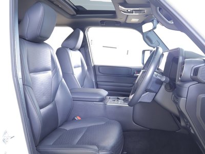صورة مصغرة 36 لـ 2024 Toyota LAND CRUISER 250