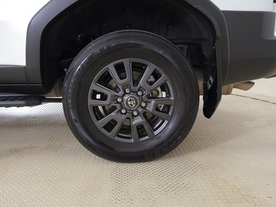 صورة مصغرة 53 لـ 2024 Toyota LAND CRUISER 250