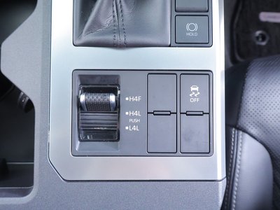صورة مصغرة 26 لـ 2024 Toyota LAND CRUISER 250