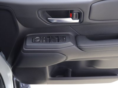 صورة مصغرة 35 لـ 2024 Toyota LAND CRUISER 250