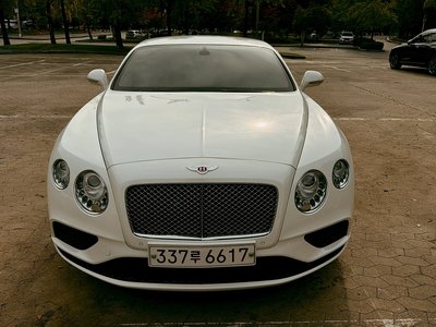 BENTLEY CONTINENTAL GT - 2