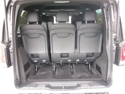 MERCEDES-BENZ V-CLASS - 10
