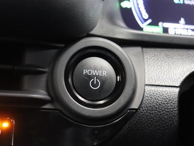 TOYOTA CROWN CROSSOVER - 9