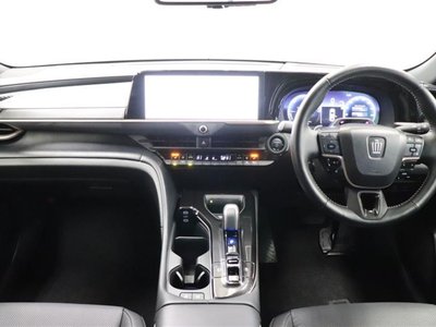 TOYOTA CROWN CROSSOVER - 4