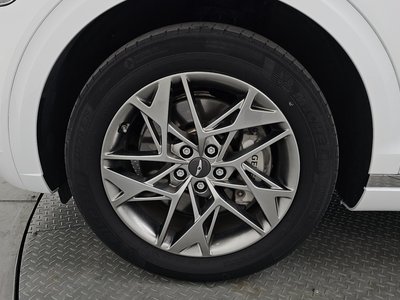 صورة 6 لـ 2022 Genesis GV70