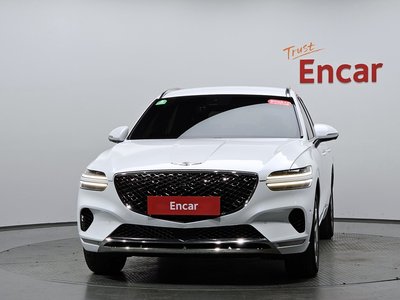 صورة 3 لـ 2022 Genesis GV70