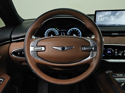 2022 Genesis GV70 thumbnail 13