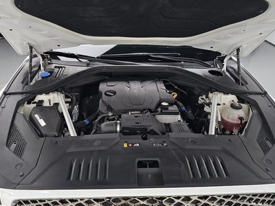 صورة 7 لـ 2022 Genesis GV70