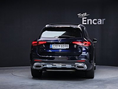 MERCEDES-BENZ GLC - 4