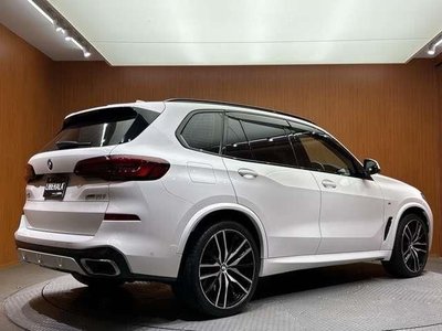 صورة 2 لـ 2020 BMW BMW