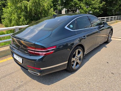 GENESIS G80 (RG3) - 6