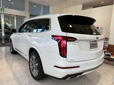 CADILLAC XT6 - 8