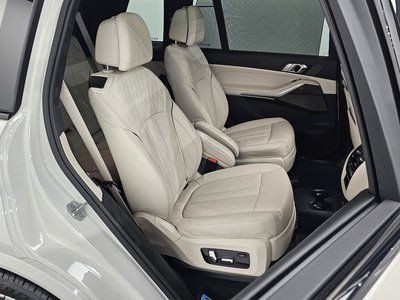 صورة مصغرة 17 لـ 2025 BMW X7