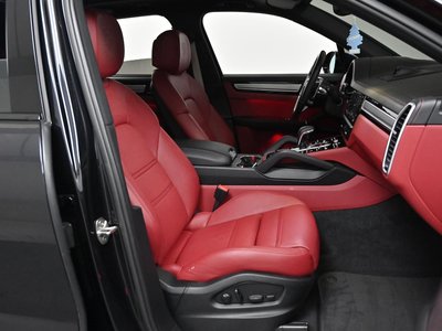 PORSCHE CAYENNE - 10