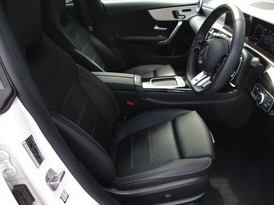 2025 Mercedes-BENZ CLA AMG — фото 10