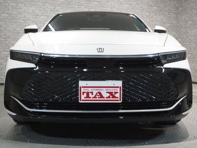 TOYOTA CROWN CROSSOVER - 9