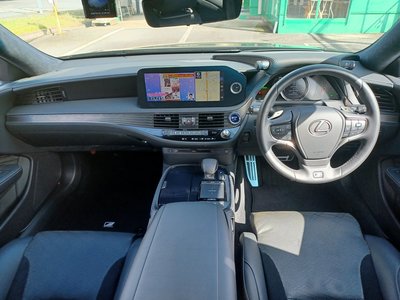 صورة مصغرة 12 لـ 2021 Lexus LS