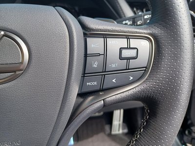 صورة مصغرة 25 لـ 2021 Lexus LS