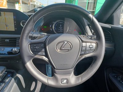 صورة مصغرة 13 لـ 2021 Lexus LS
