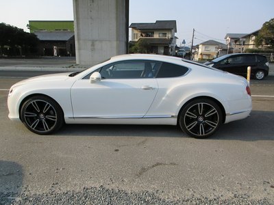 BENTLEY CONTINENTAL - 6
