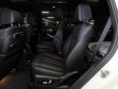 2023 BMW X7 照片 4