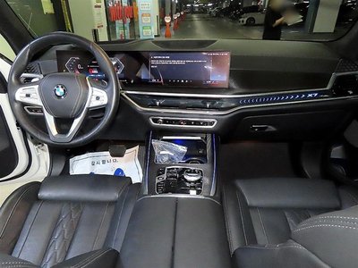 2023 BMW X7 照片 10