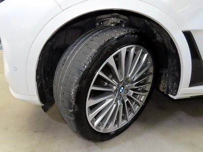 2023 BMW X7 — миниатюра 20