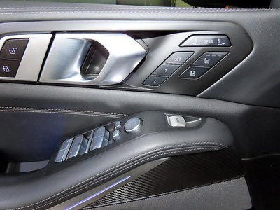 2023 BMW X7 — миниатюра 13