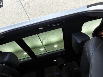 2023 BMW X7 — миниатюра 15