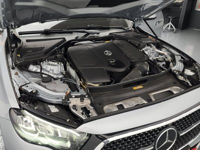 MERCEDES-BENZ E-CLASS - 7